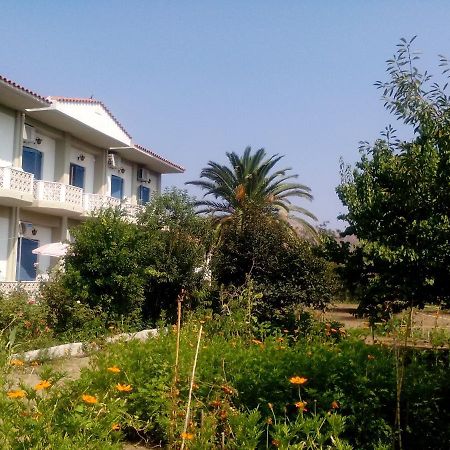 Guesthouse Karidia Skala Eresou Exterior foto